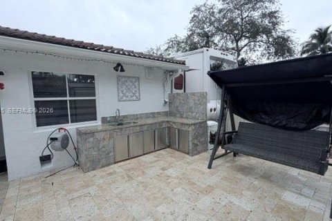 Casa en venta en Homestead, Florida, 3 dormitorios, 135.17 m2 № 2001908 - foto 18
