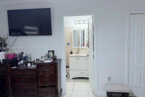 Casa en venta en Homestead, Florida, 3 dormitorios, 135.17 m2 № 2001908 - foto 14