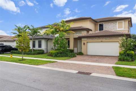 Casa en venta en Miramar, Florida, 4 dormitorios, 251.21 m2 № 2087949 - foto 3
