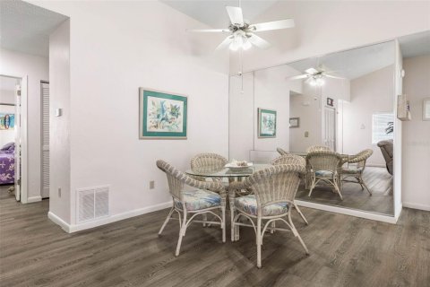 Villa ou maison à vendre à Palm Coast, Floride: 2 chambres, 120.59 m2 № 1680413 - photo 10