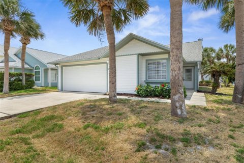 Villa ou maison à vendre à Palm Coast, Floride: 2 chambres, 120.59 m2 № 1680413 - photo 1