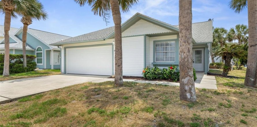 Villa ou maison à Palm Coast, Floride 2 chambres, 120.59 m2 № 1680413