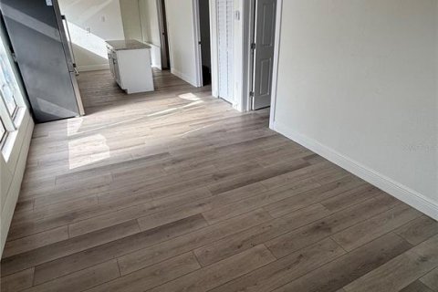 Villa ou maison à vendre à Tampa, Floride: 3 chambres, 72.46 m2 № 2399336 - photo 4