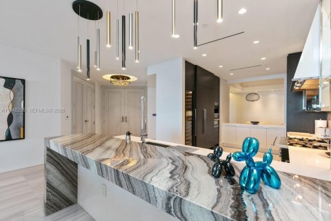 Снять в аренду кондоминиум в Санни-Айлс-Бич, Флорида 4 спальни, 305.37м2, № 2004638 - фото 5