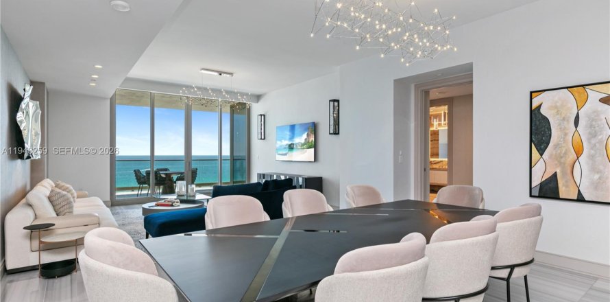 Кондоминиум с 4 спальнями в Санни-Айлс-Бич, Флорида № 2004638