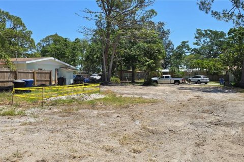 Terreno en venta en Saint Petersburg, Florida № 1677363 - foto 5
