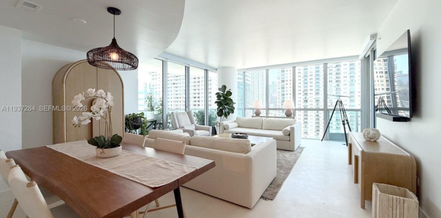 Condo à Miami, Floride, 2 chambres  № 1995135