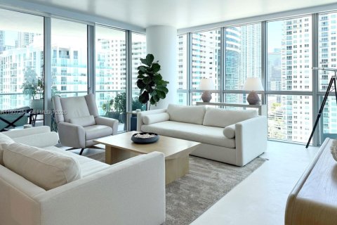 Copropriété à vendre à Miami, Floride: 2 chambres, 142.05 m2 № 1995135 - photo 7