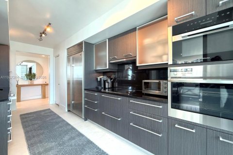 Copropriété à vendre à Miami, Floride: 2 chambres, 142.05 m2 № 1995135 - photo 10