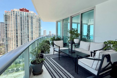 Copropriété à vendre à Miami, Floride: 2 chambres, 142.05 m2 № 1995135 - photo 13