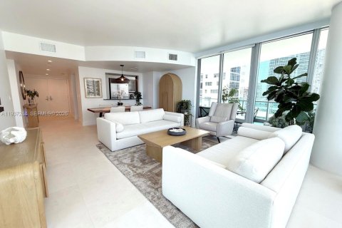 Copropriété à vendre à Miami, Floride: 2 chambres, 142.05 m2 № 1995135 - photo 6