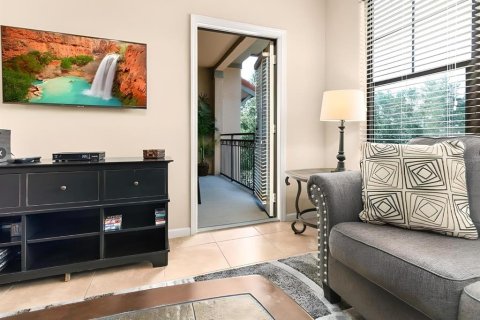 Apartment in Davenport, Florida 3 bedrooms, 113.06 sq.m. № 2378213 - photo 3