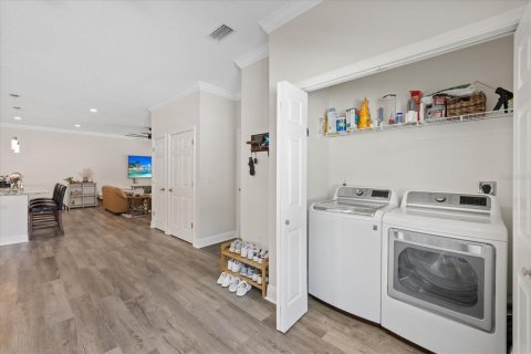 Propiedad comercial en venta en Plant City, Florida, 9 dormitorios, 297.29 m2 № 1649778 - foto 25