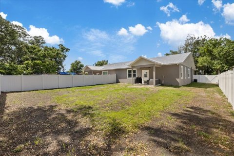Propiedad comercial en venta en Plant City, Florida, 9 dormitorios, 297.29 m2 № 1649778 - foto 28