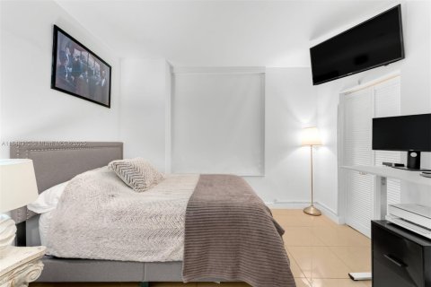 Copropriété à vendre à Miami, Floride: 1 chambre, 64.29 m2 № 1848928 - photo 10