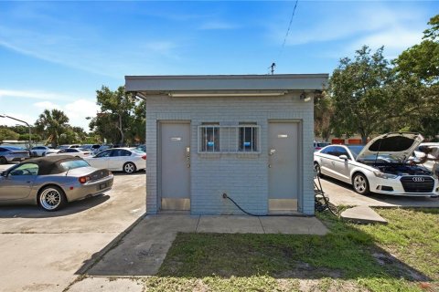 Commercial property in Daytona Beach, Florida 28.99 sq.m. № 2384191 - photo 7