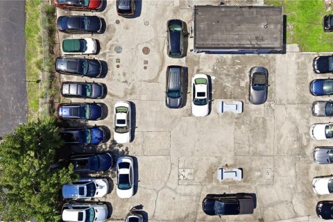 Commercial property in Daytona Beach, Florida 28.99 sq.m. № 2384191 - photo 15