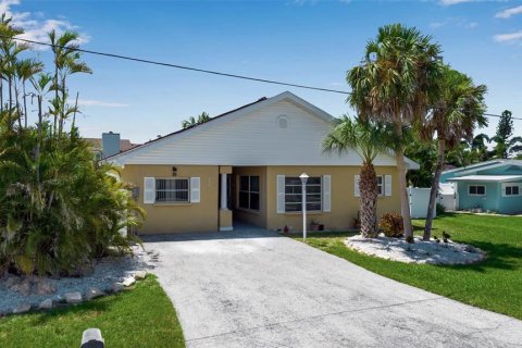 Villa ou maison à vendre à Holmes Beach, Floride: 2 chambres, 111.48 m2 № 1821140 - photo 24