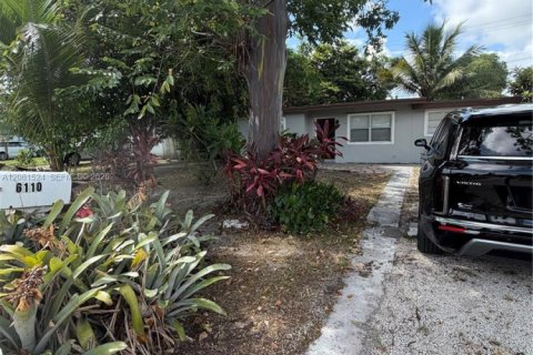 Villa ou maison à louer à Hollywood, Floride: 3 chambres, 102.19 m2 № 2274069 - photo 7