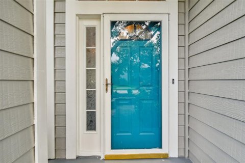 House in Tampa, Florida 3 bedrooms, 175.03 sq.m. № 1909964 - photo 3