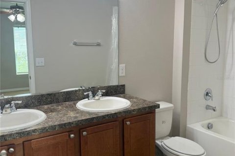 House in Poinciana, Florida 4 bedrooms, 130.06 sq.m. № 2379319 - photo 26