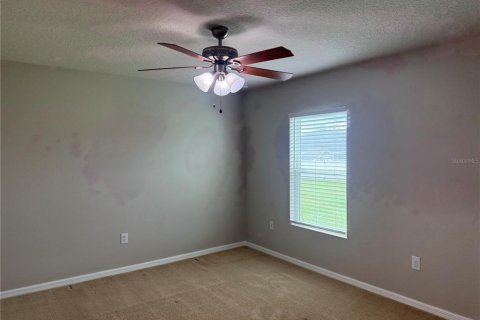 House in Poinciana, Florida 4 bedrooms, 130.06 sq.m. № 2379319 - photo 24