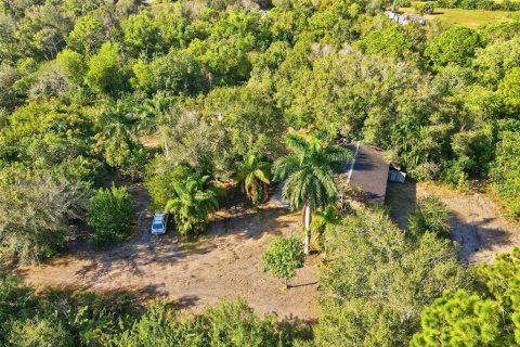 House in Punta Gorda, Florida 1 bedroom, 119.66 sq.m. № 2233755 - photo 2