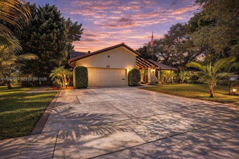 Villa ou maison à vendre à Cooper City, Floride: 3 chambres, 229.38 m2 № 2060266 - photo 5