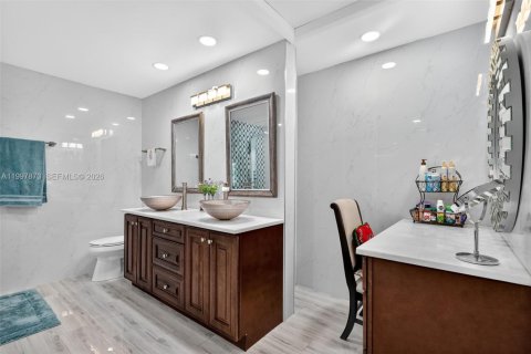 Villa ou maison à vendre à Cooper City, Floride: 3 chambres, 229.38 m2 № 2060266 - photo 29