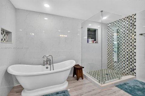 Villa ou maison à vendre à Cooper City, Floride: 3 chambres, 229.38 m2 № 2060266 - photo 23