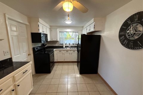 Casa en venta en Gulfport, Florida, 3 dormitorios, 92.07 m2 № 1429519 - foto 11