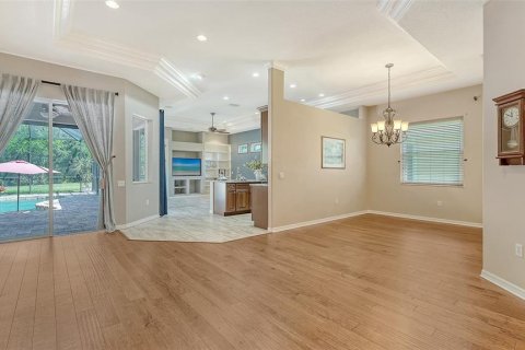 House in Bradenton, Florida 3 bedrooms, 192.59 sq.m. № 1652309 - photo 11