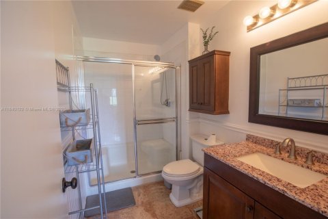House in Miramar, Florida 3 bedrooms, 108.7 sq.m. № 1828834 - photo 14