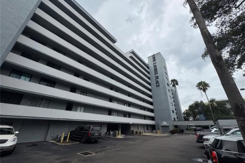 Condominio en alquiler en Tampa, Florida, 2 dormitorios, 94.39 m2 № 1906864 - foto 1