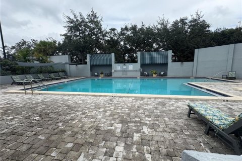 Condominio en alquiler en Tampa, Florida, 2 dormitorios, 94.39 m2 № 1906864 - foto 17