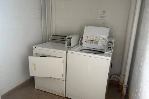 Condominio en alquiler en Tampa, Florida, 2 dormitorios, 94.39 m2 № 1906864 - foto 23