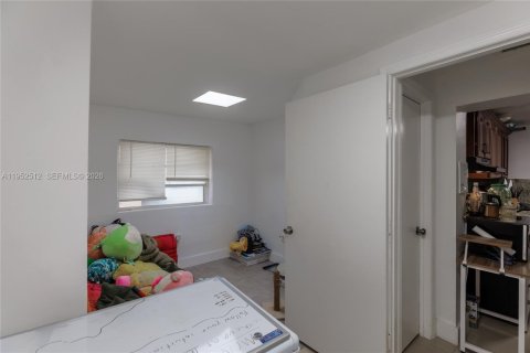 Купить виллу или дом в Майами, Флорида 3 спальни, 155.98м2, № 2006700 - фото 27