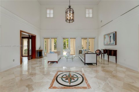 House in Pinecrest, Florida 7 bedrooms, 569.21 sq.m. № 2030518 - photo 6