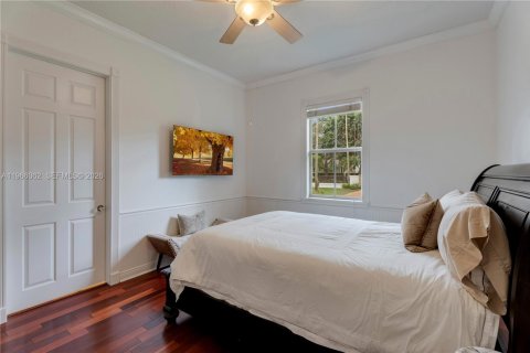 House in Pinecrest, Florida 7 bedrooms, 569.21 sq.m. № 2030518 - photo 30