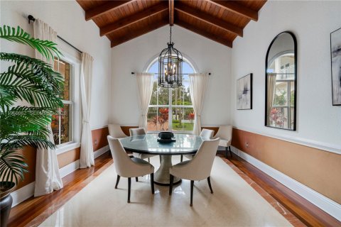 House in Pinecrest, Florida 7 bedrooms, 569.21 sq.m. № 2030518 - photo 9