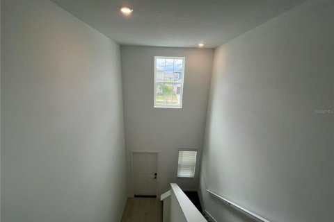 Casa en alquiler en San Antonio, Florida, 5 dormitorios, 221.94 m2 № 1916366 - foto 16