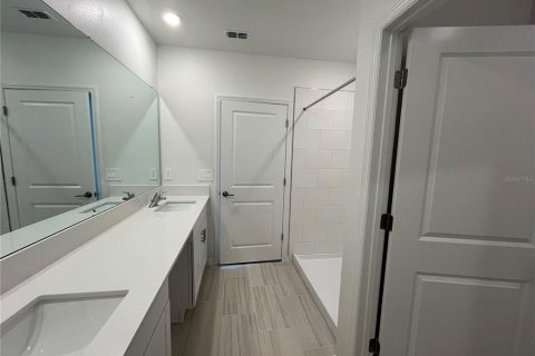 Casa en alquiler en San Antonio, Florida, 5 dormitorios, 221.94 m2 № 1916366 - foto 10