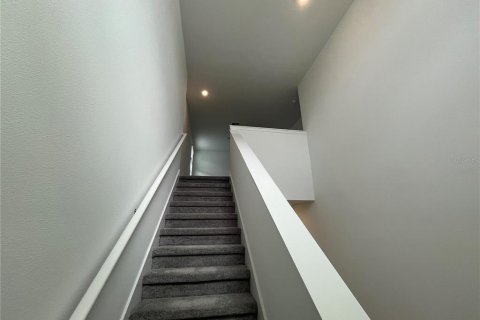 Casa en alquiler en San Antonio, Florida, 5 dormitorios, 221.94 m2 № 1916366 - foto 21