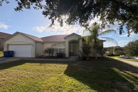 House in Minneola, Florida 4 bedrooms, 179.67 sq.m. № 2384030