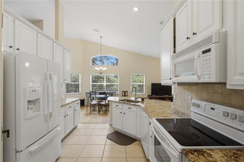 House in Palm Coast, Florida 3 bedrooms, 174.93 sq.m. № 2156295 - photo 14