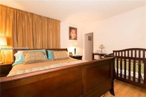 Copropriété à louer à Miami, Floride: 2 chambres, 89.65 m2 № 2025150 - photo 3