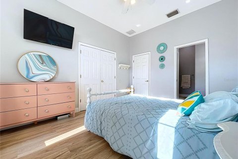 Adosado en venta en Tarpon Springs, Florida, 3 dormitorios, 166.57 m2 № 1853469 - foto 27