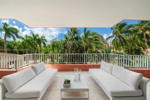 Condo in Key Biscayne, Florida, 2 bedrooms  № 1818344 - photo 29