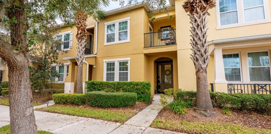 Townhouse in Windermere, Florida 3 bedrooms, 175.68 sq.m. № 2150769