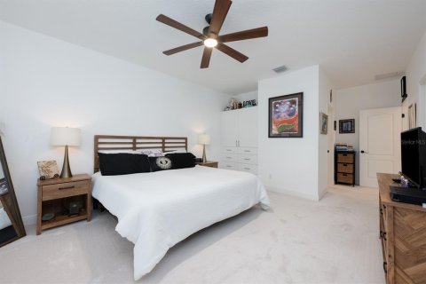 Townhouse in Windermere, Florida 3 bedrooms, 175.68 sq.m. № 2150769 - photo 13